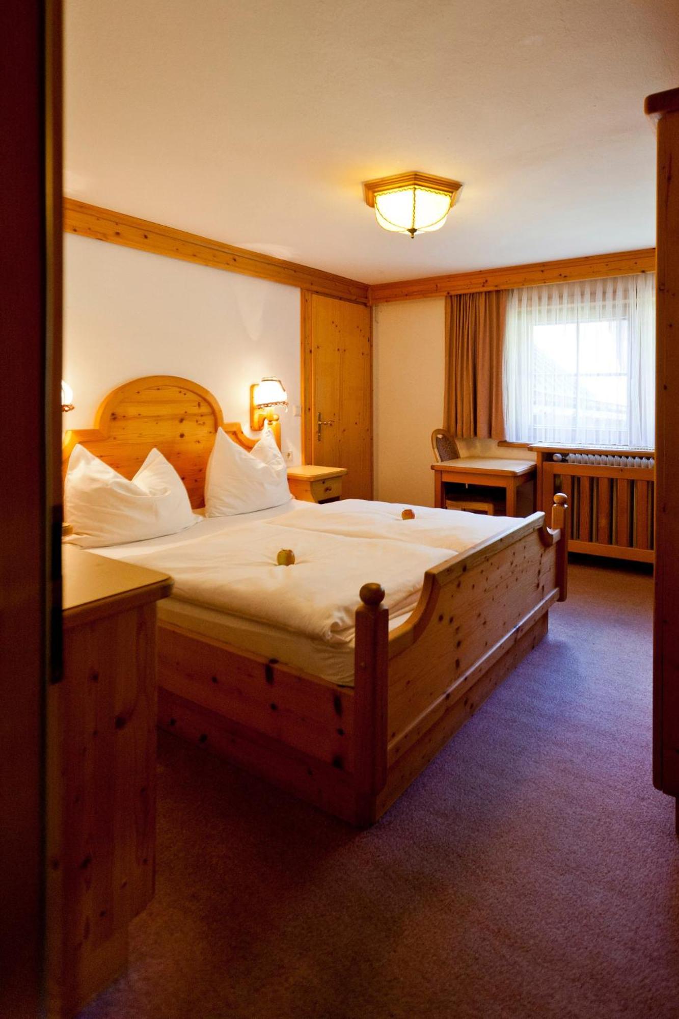 Bio-Bauernhof Grundlehnerhof Guest House Ramsau am Dachstein Exterior foto